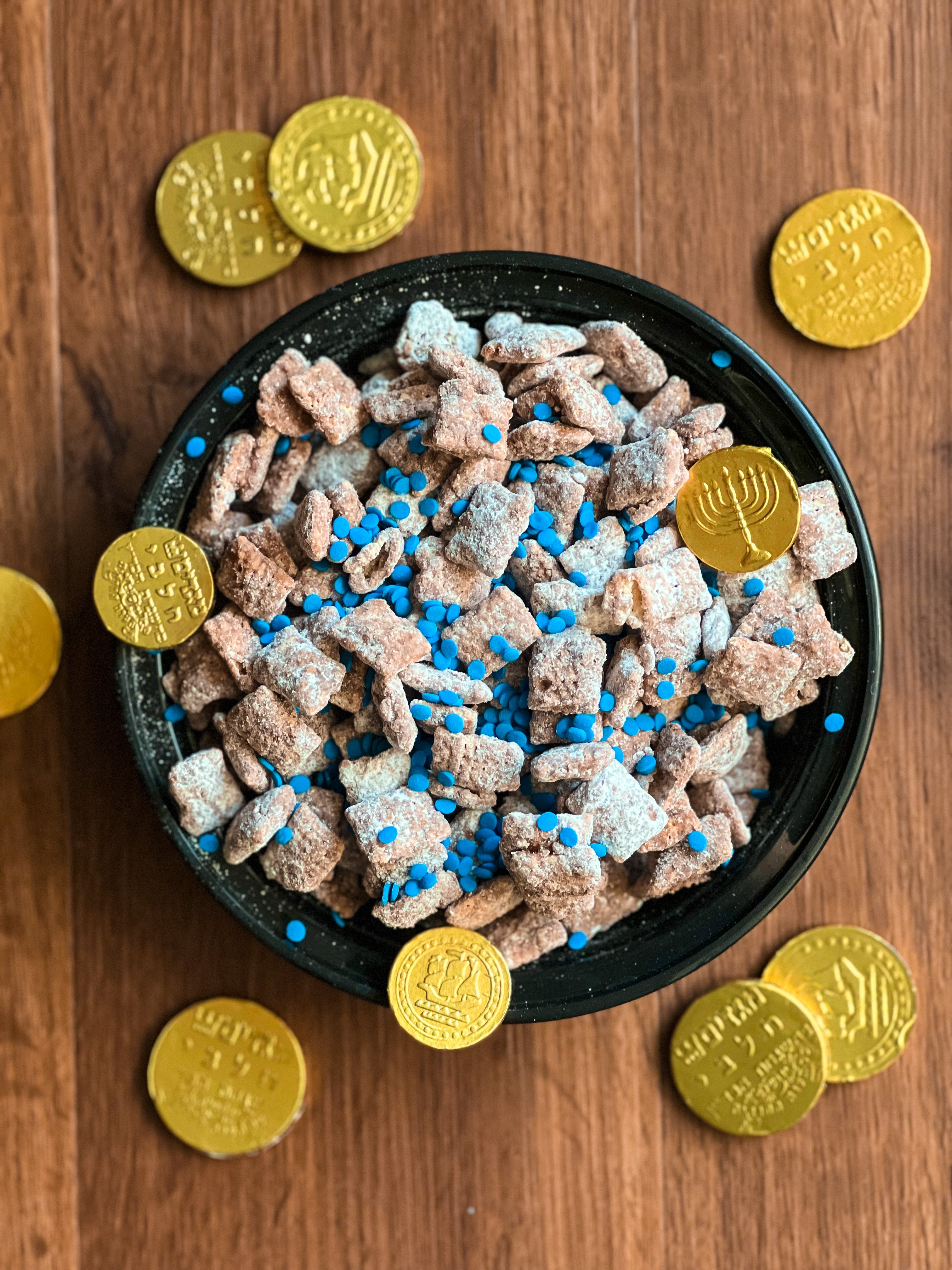 Sacha Inchi Holiday Muddy Buddies [AKA Puppy Chow!]